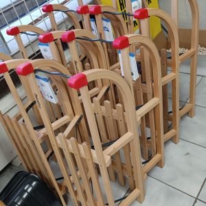 Houten Davos slede